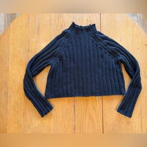 Cozy, ultra soft, American Eagle Mock Neck Ribbed crop Sweater. Navy Blue